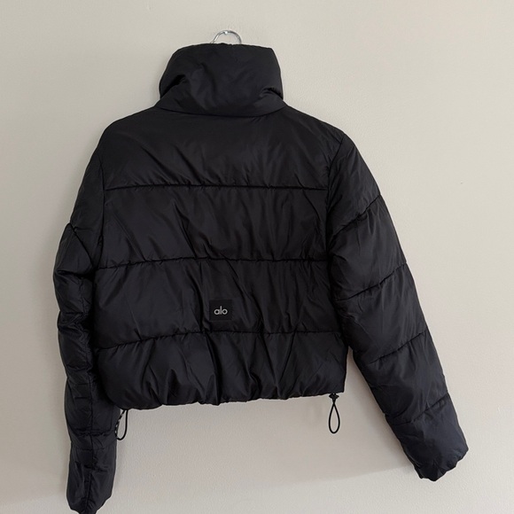 ALO Yoga Gold Rush Black Puffer Jacket - Picture 3 of 11